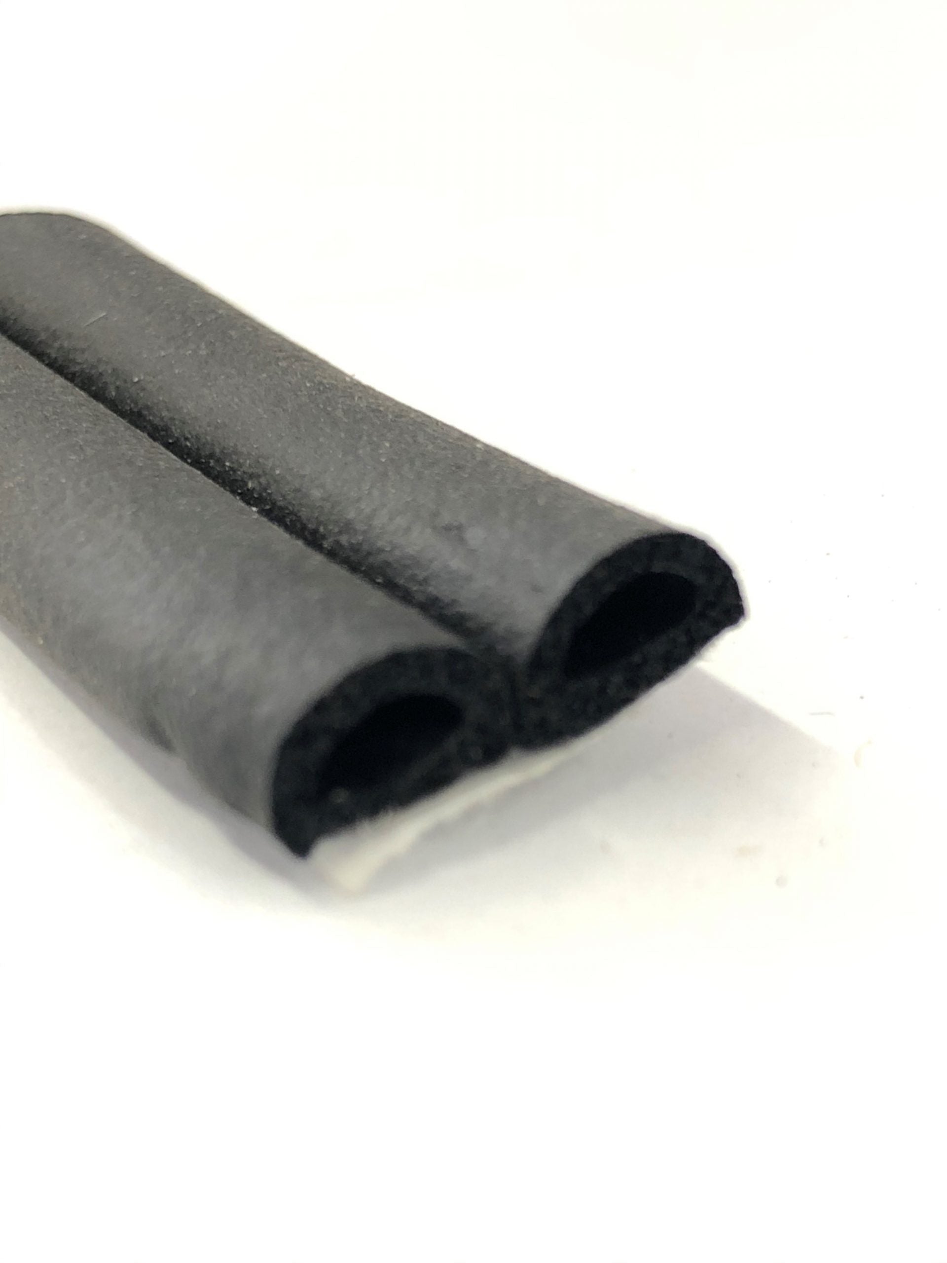 Glass Windscreen Deck Rubber (Dogbone)